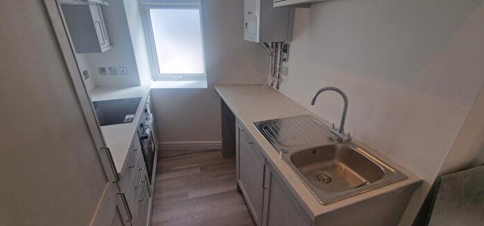 2 Bedroom Apartment To Rent In Lewin Street, Bristol, BS5
