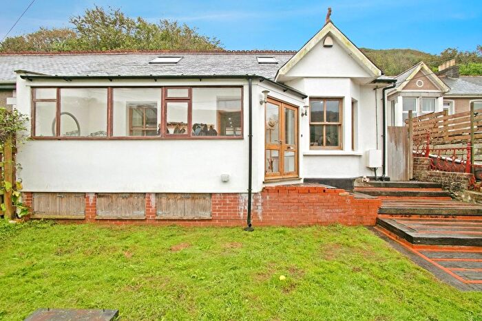 4 Bedroom Bungalow For Sale In Beach Road, Truro, Cornwall, TR4