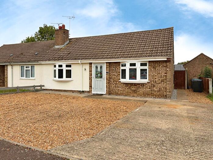 2 Bedroom Semi-Detached Bungalow For Sale In Wingfield Avenue, Lakenheath, IP27