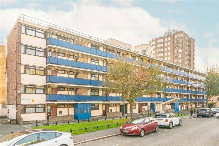 2 Bedroom Flat To Rent In Arden Estate, Shoreditch, N1