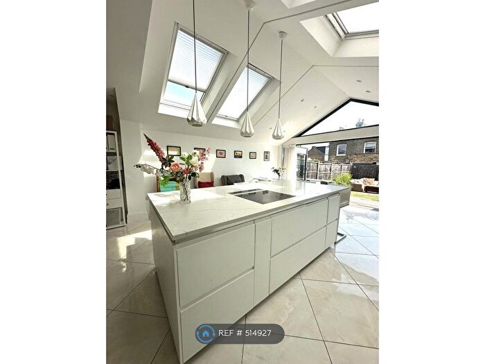 5 Bedroom Terraced House To Rent In Wimbledon Park, London, SW18