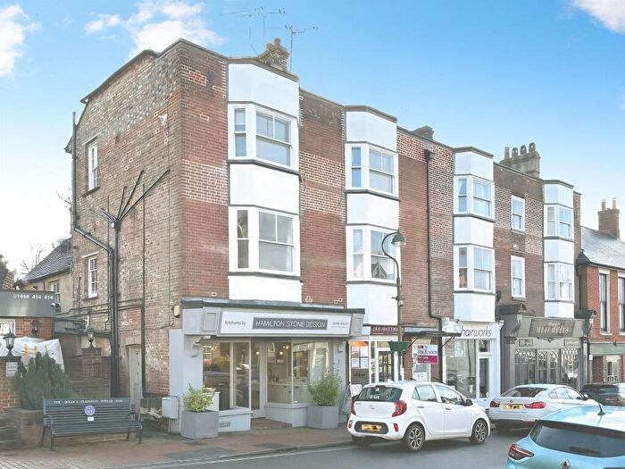 1 Bedroom Apartment For Sale In Old Talbot House, High Street, Cuckfield, Haywards Heath, RH17