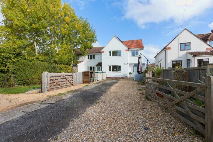 3 Bedroom Semi-Detached House For Sale In Ladymead Lane, Langford, Bristol, BS40