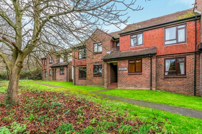 1 Bedroom Property To Rent In Gorringes Brook, Horsham, RH12