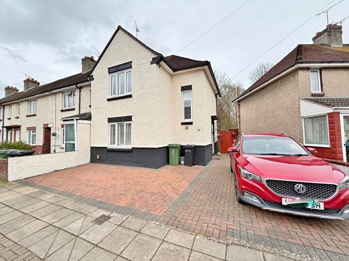 3 Bedroom End Of Terrace House For Sale In Brighstone Road, Cosham, PO6