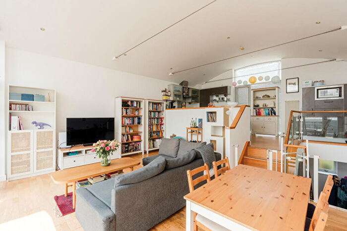 2 Bedroom Flat For Sale In Redcliffe Point, St. Thomas Street, Redcliffe, Bristol, BS1