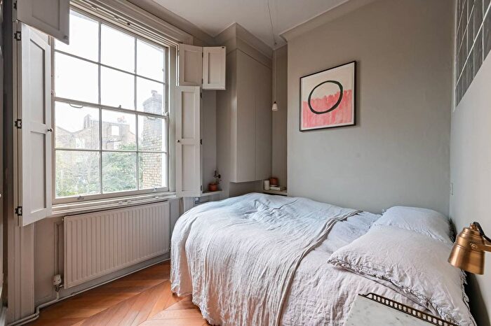 1 Bedroom Flat For Sale In Stonefield Street, Islington, London, N1