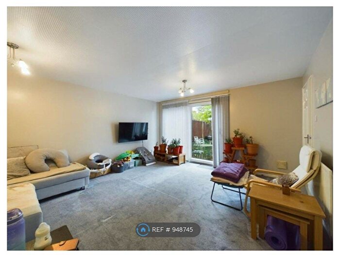 3 Bedroom Terraced House To Rent In Curteys Walk, Crawley, RH11