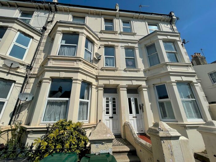 Studio To Rent In Portland Road, Hove, BN3
