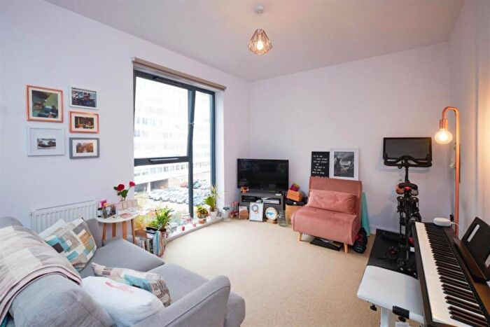 1 Bedroom Apartment For Sale In Summer Lane, Birmingham, B19 - Photo 10