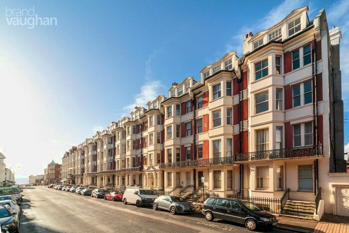 Studio To Rent In Gwydyr Mansions, Hove, East Sussex, BN3