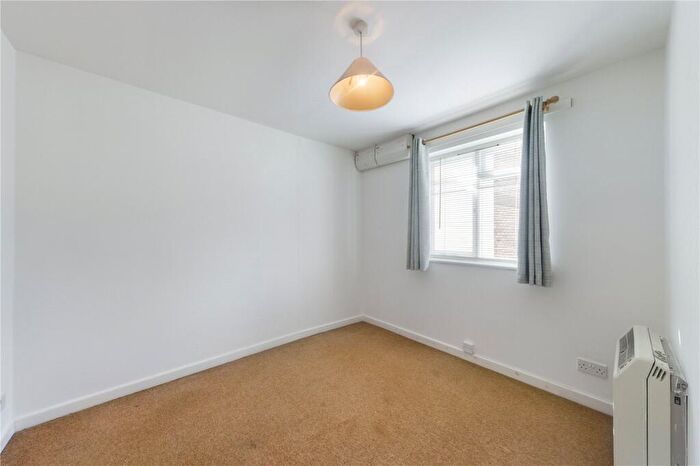 2 Bedroom Apartment To Rent In Market Square, Biggleswade, Bedfordshire, SG18