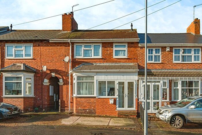 4 Bedroom Terraced House To Rent In Douglas Road, Oldbury, B68
