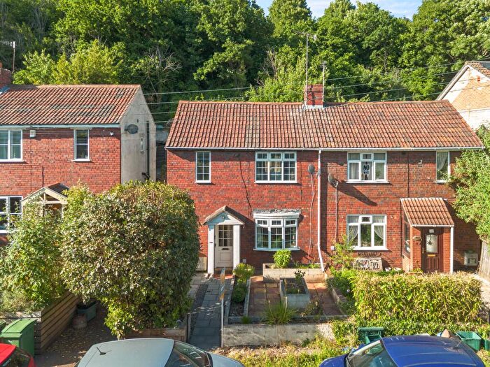 2 Bedroom Semi Detached House For Sale In Crews Hole Road, Bristol, BS5