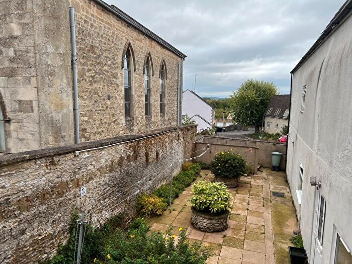 1 Bedroom Apartment To Rent In The Causeway, SN15