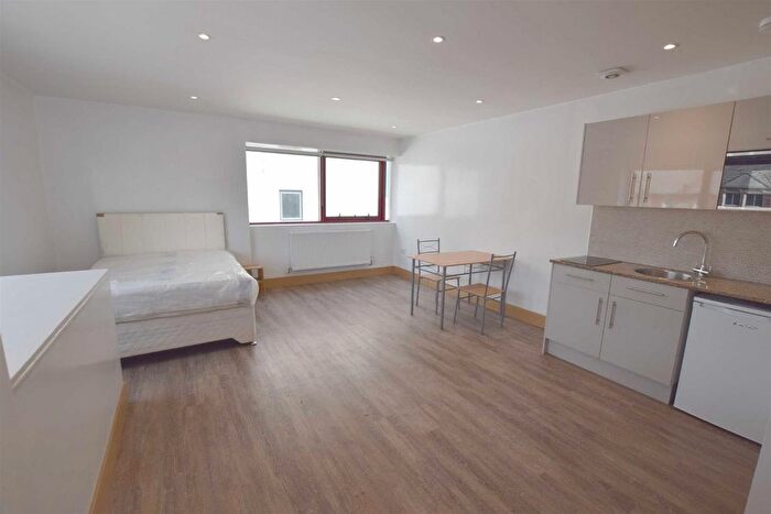 Studio To Rent In Colindale Avenue, London, NW9