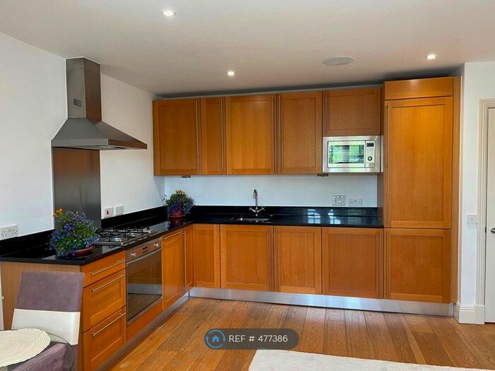 1 Bedroom Flat To Rent In Grove Park Road, London, W4