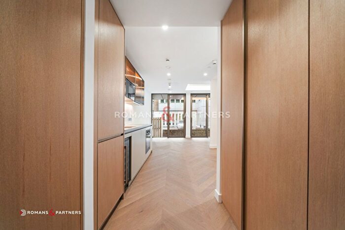 1 Bedroom Studio To Rent In The Haydon, City Of London, EC3N