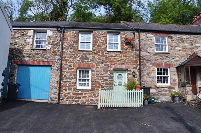 1 Bedroom Cottage For Sale In Pentewan, PL26