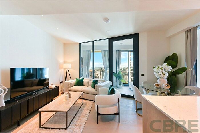 2 Bedroom Flat To Rent In River Park Tower, Nine Elms Lane, SW8