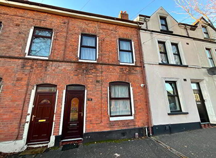 3 Bedroom Mid Terraced House For Sale In Ainsworth Avenue, Belfast, BT13