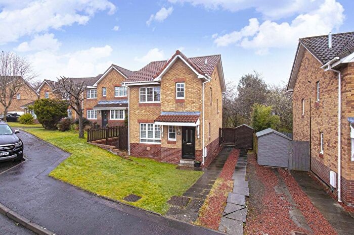 3 Bedroom Detached House For Sale In Farnell Way, Dunfermline, KY12