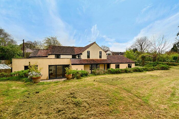 3 Bedroom Detached House For Sale In Front Street, Churchill, BS25