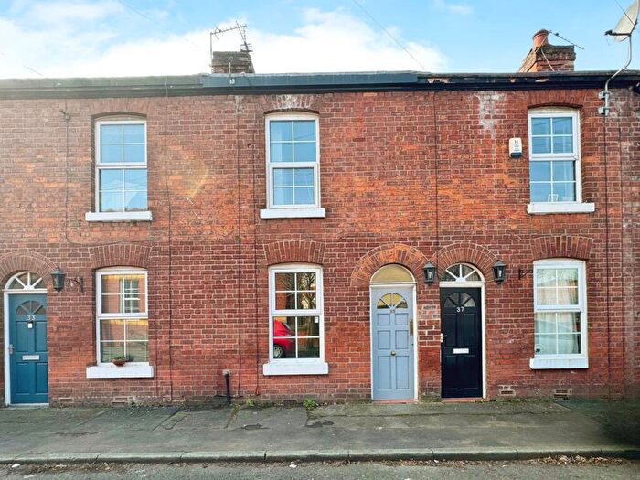 2 Bedroom Terraced House To Rent In Vicker Grove, West Didsbury, Manchester, M20