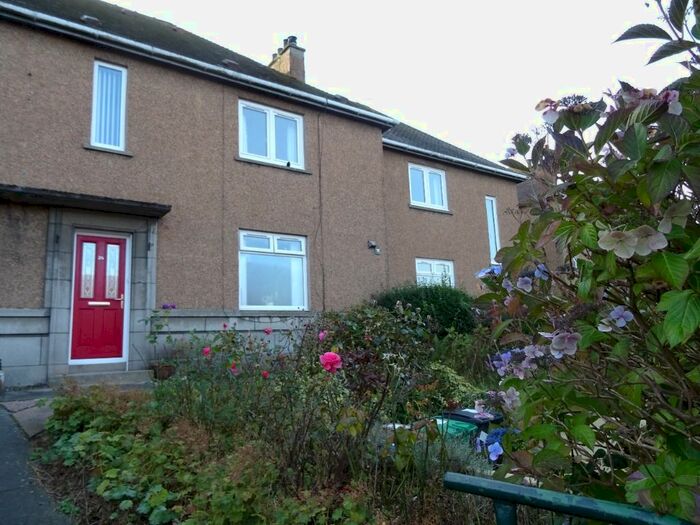 3 Bedroom Terraced House To Rent In Elizabeth Crescent, Fife, Fife, DD6