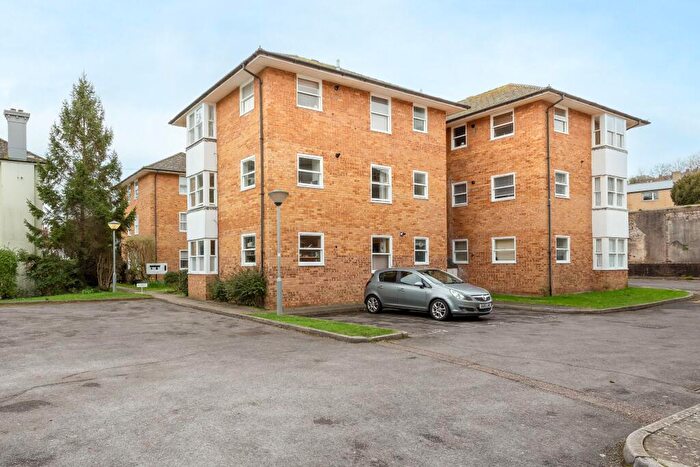 2 Bedroom Flat For Sale In Carlton House, Brighton, BN1