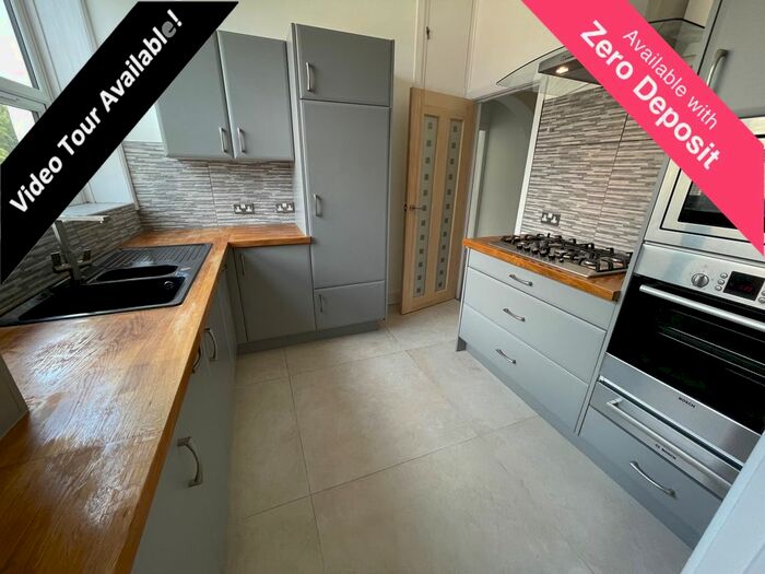 3 Bedroom Flat To Rent In Cavendish Place, Bournemouth, BH1