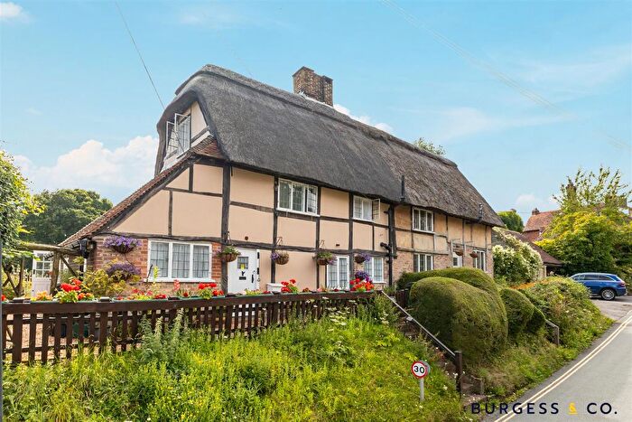 3 Bedroom Semi-detached House For Sale In School Hill, Burwash, Etchingham, TN19