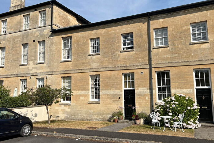 3 Bedroom Terraced House For Sale In Thurnham Court, Devizes, Wiltshire, SN10