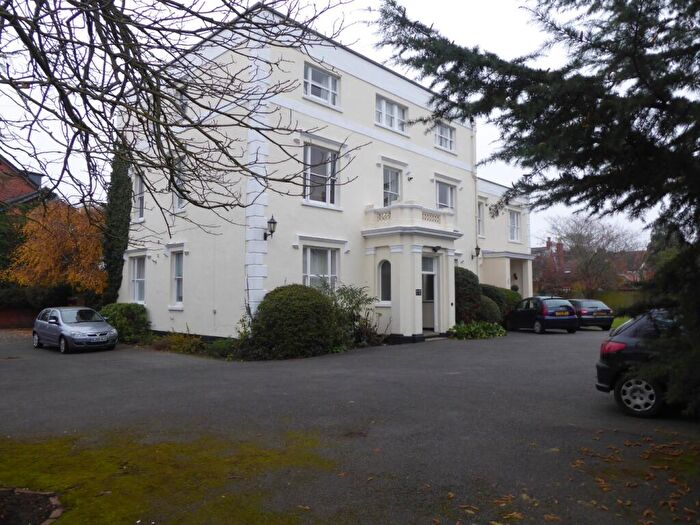 2 Bedroom Flat To Rent In Eastern Avenue, Reading, Berkshire, RG1