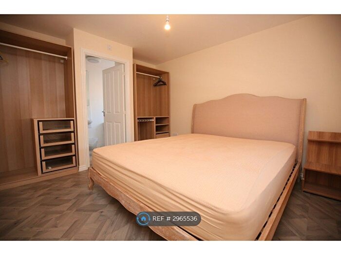 3 Bedroom Detached House To Rent In Signals Drive, Coventry, CV3
