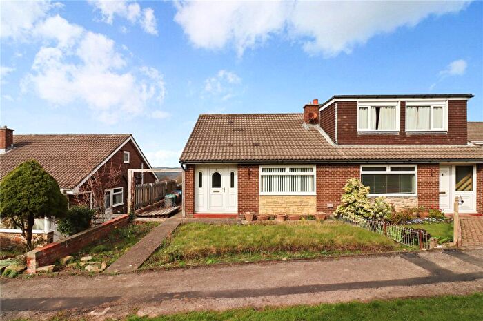 2 Bedroom Bungalow For Sale In Brackenridge, Burnopfield, Newcastle Upon Tyne, Durham, NE16