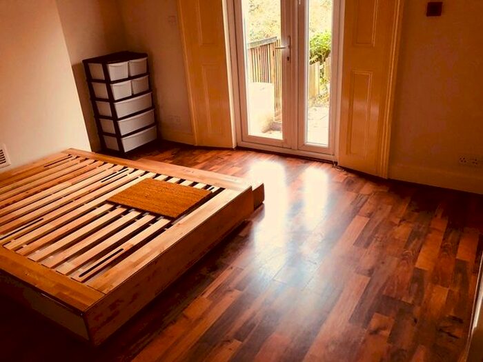 Studio To Rent In Pleshey Road, Tufnell Park, N7