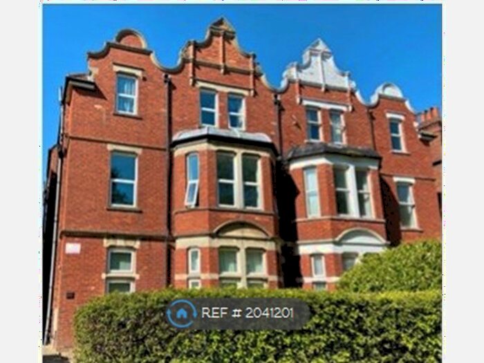 2 Bedroom Flat To Rent In Top Floor, Folkestone, CT20