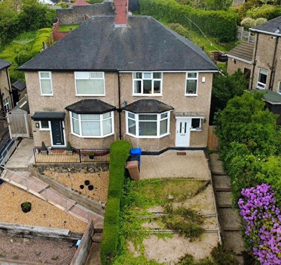 3 Bedroom Semi-Detached House For Sale In , Fairbank Avenue, Oakhill, Stoke-On-Trent, City, ST4