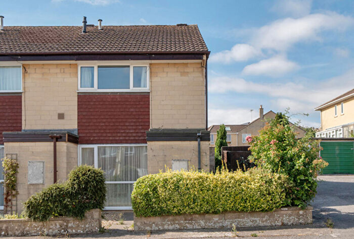 2 Bedroom End Of Terrace House For Sale In Hillcrest Drive, Bath, Somerset, BA2