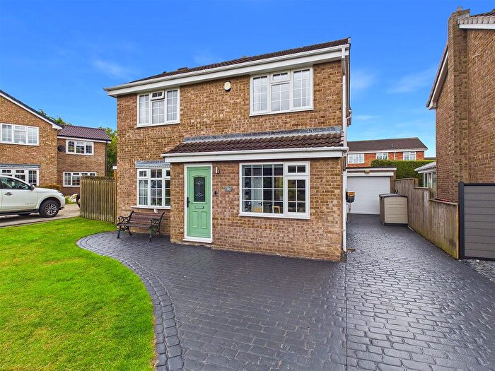 4 Bedroom Detached House For Sale In Nederdale Close, Yarm, TS15