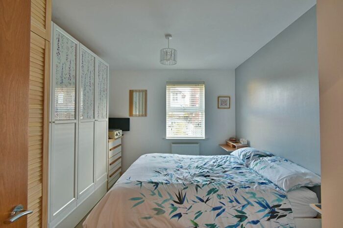 2 Bedroom Flat For Sale In Dorset Road South, Bexhill-On-Sea, TN40