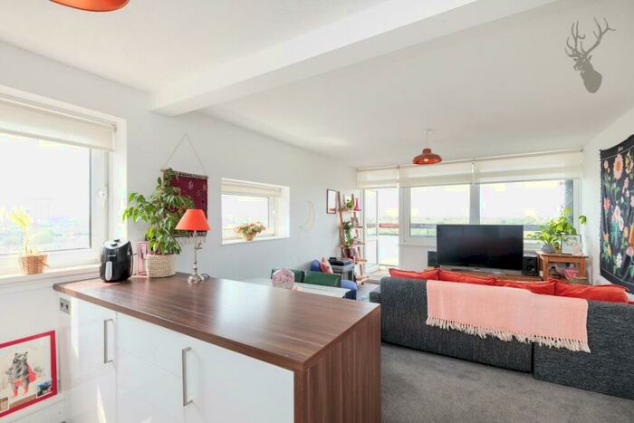 2 Bedroom Flat To Rent In Jodrell Road, London, E3