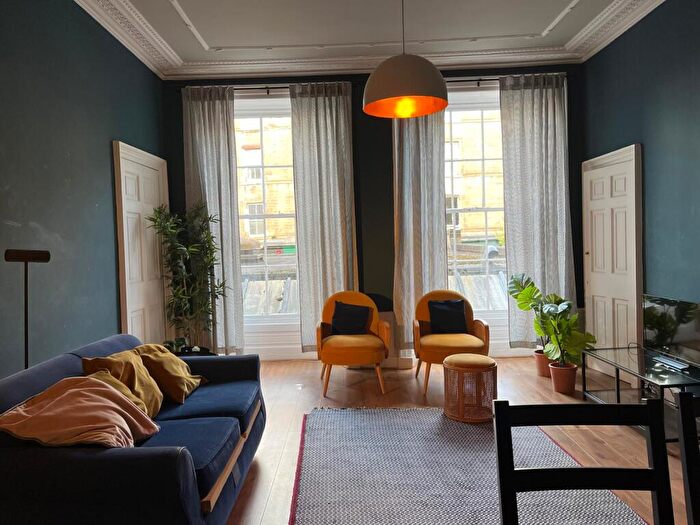 3 Bedroom Flat To Rent In Mary's Place, Stockbridge, Edinburgh, EH4
