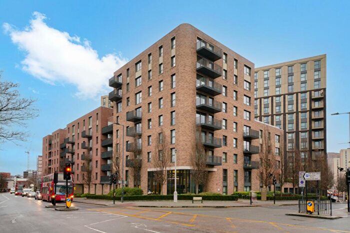 2 Bedroom Flat To Rent In Empire Way, Wembley, HA9