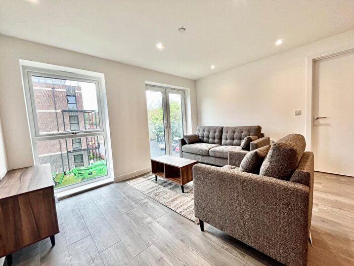 2 Bedroom Apartment To Rent In Alexandra Park, Willow Road, Leeds, LS4