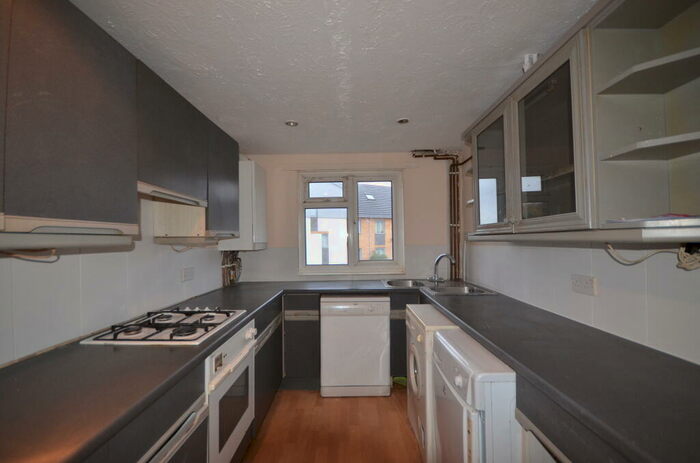 1 Bedroom Flat To Rent In Cayman Close, Basingstoke, RG24