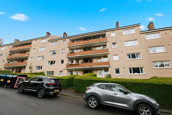 2 Bedroom Flat For Sale In Parkneuk Road, Glasgow, G43