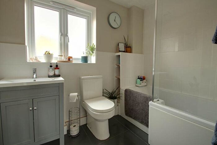 3 Bedroom End Of Terrace House For Sale In Four Acres, Shepton Mallet, BA4