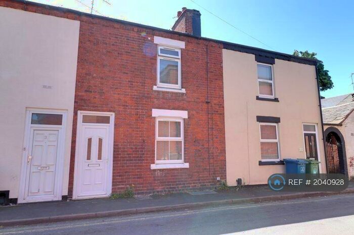 2 Bedroom Terraced House To Rent In Lloyd Street, Stafford, ST16